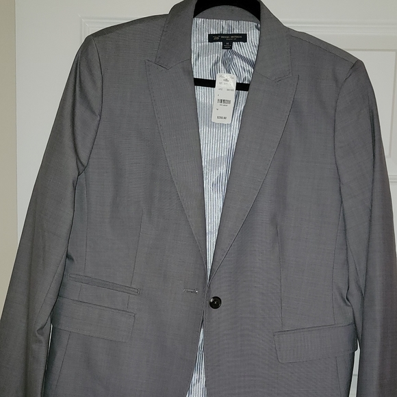 Jacket - Picture 1 of 2